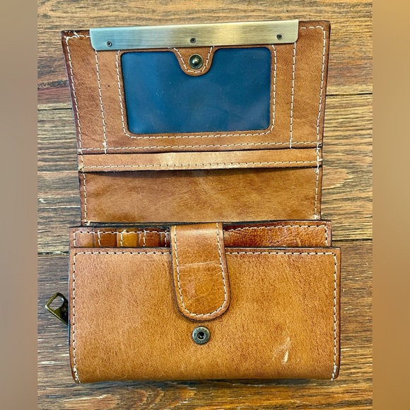 Patricia Nash | Cametti Tooled Leather Wallet | Florence RFID - Picture 6 of 12